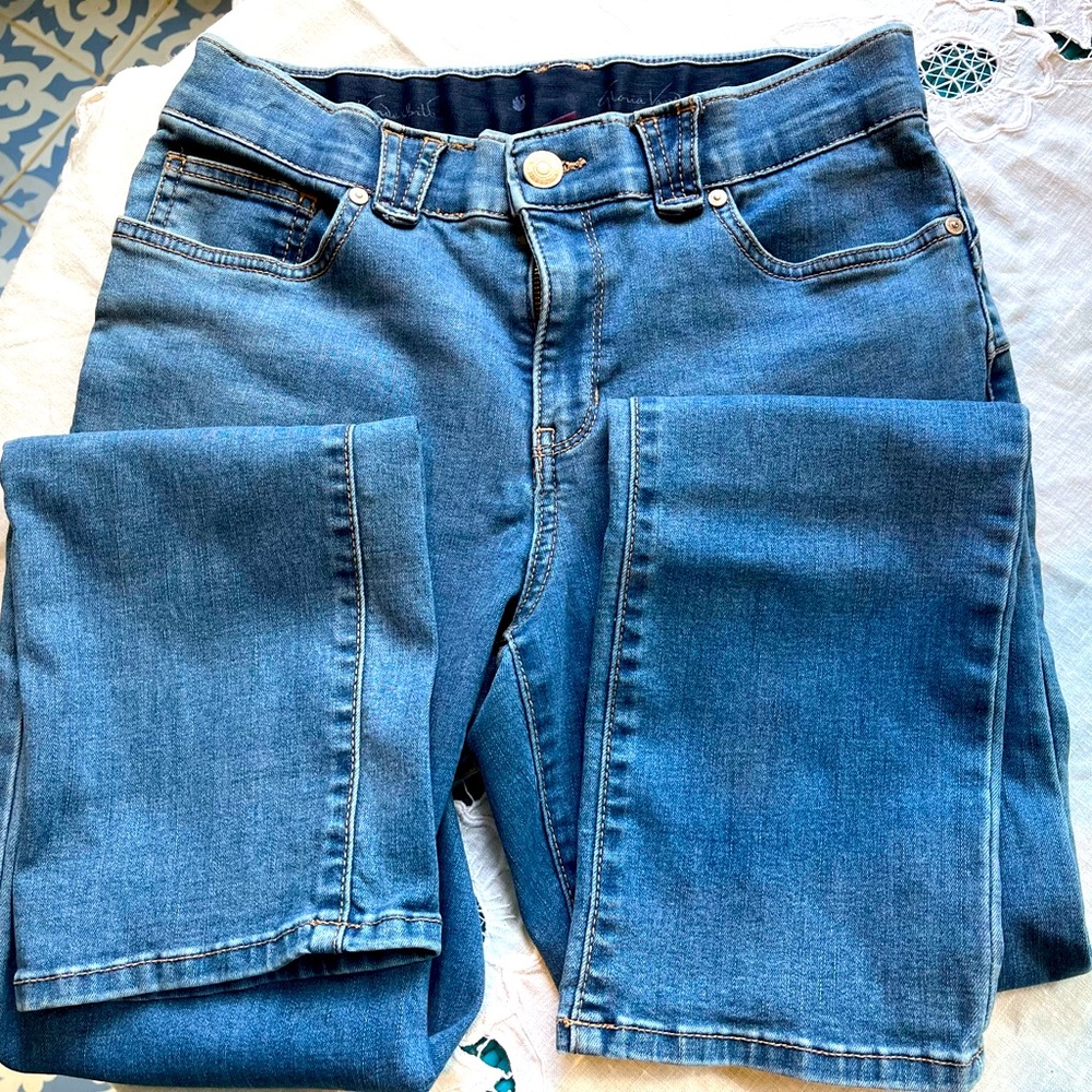 Gloria Vanderbilt Size 6 elasticized waist jeans